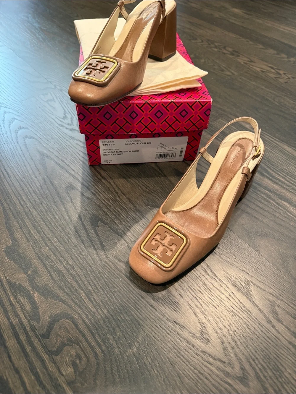 NEW Tort Burch Almond Tan Leather Slingback Block Heels